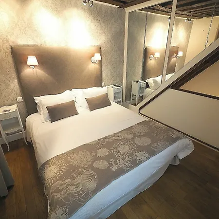 Louvre Parisian ChicSuites Extérieur photo