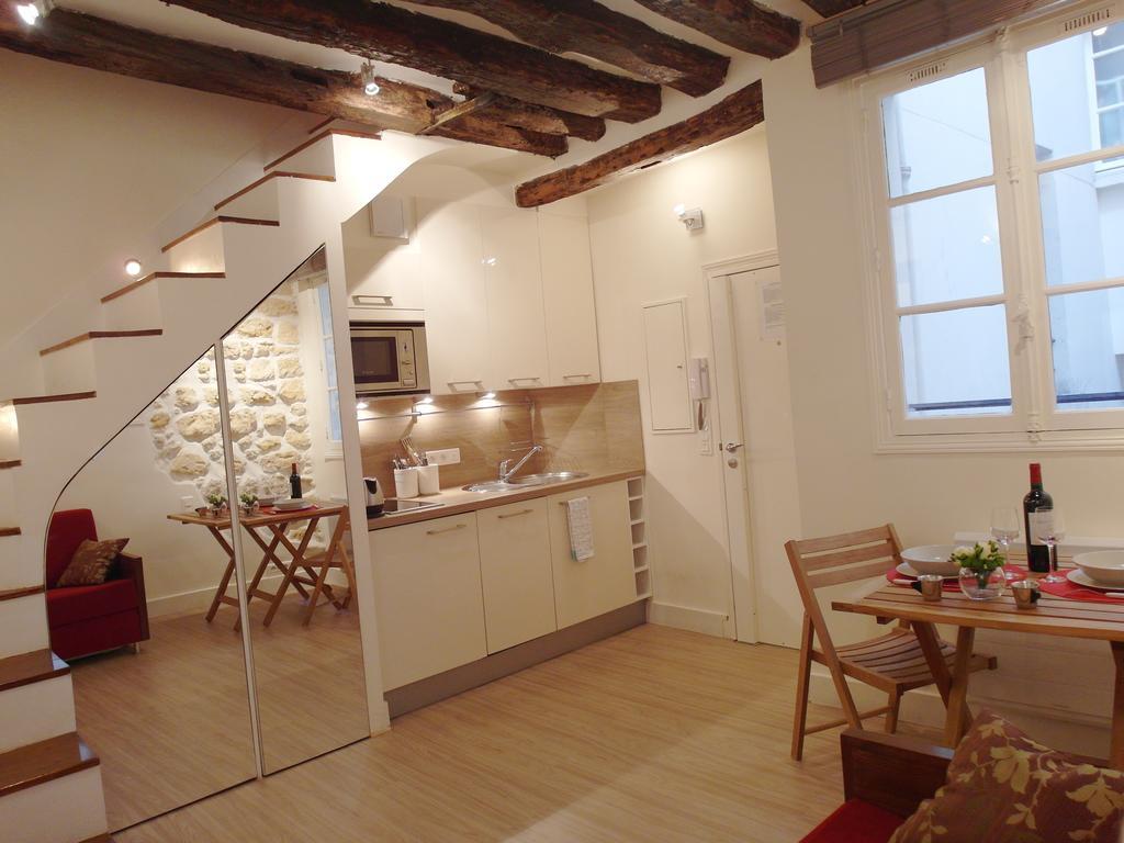 Appartement Louvre Parisian Chicsuites *