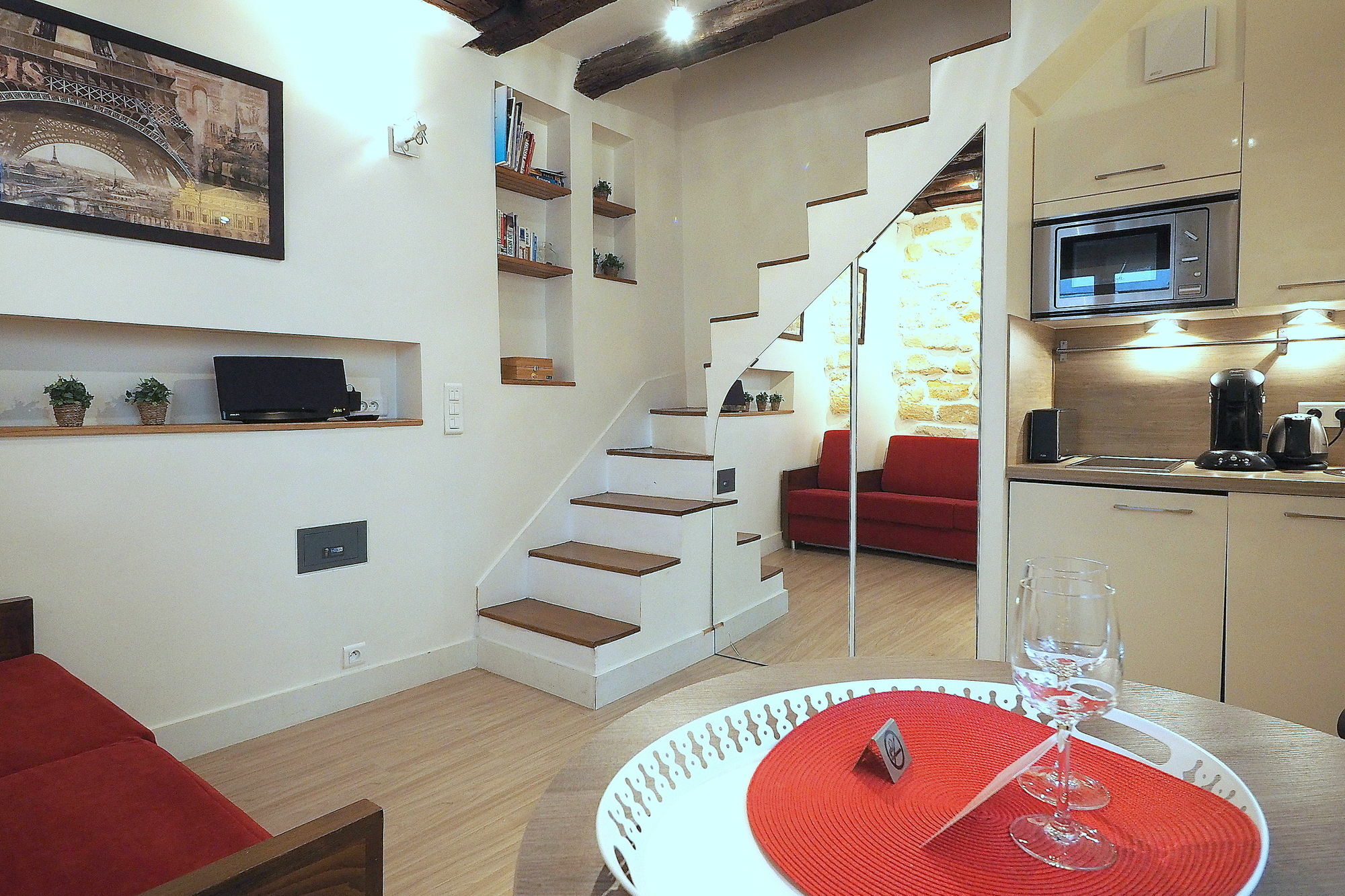 Appartement Louvre Parisian Chicsuites