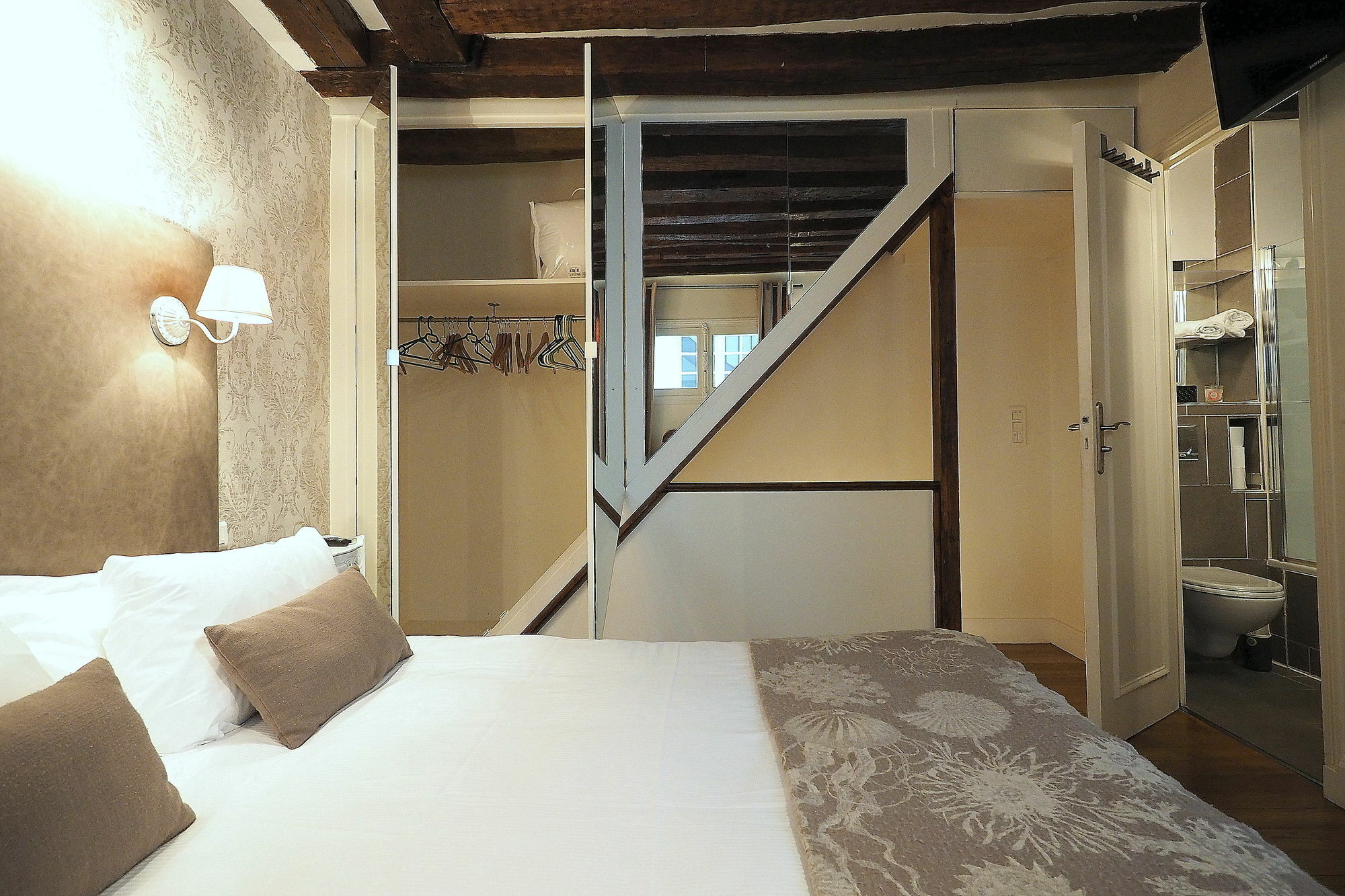Appartamento Louvre Parisian Chicsuites *