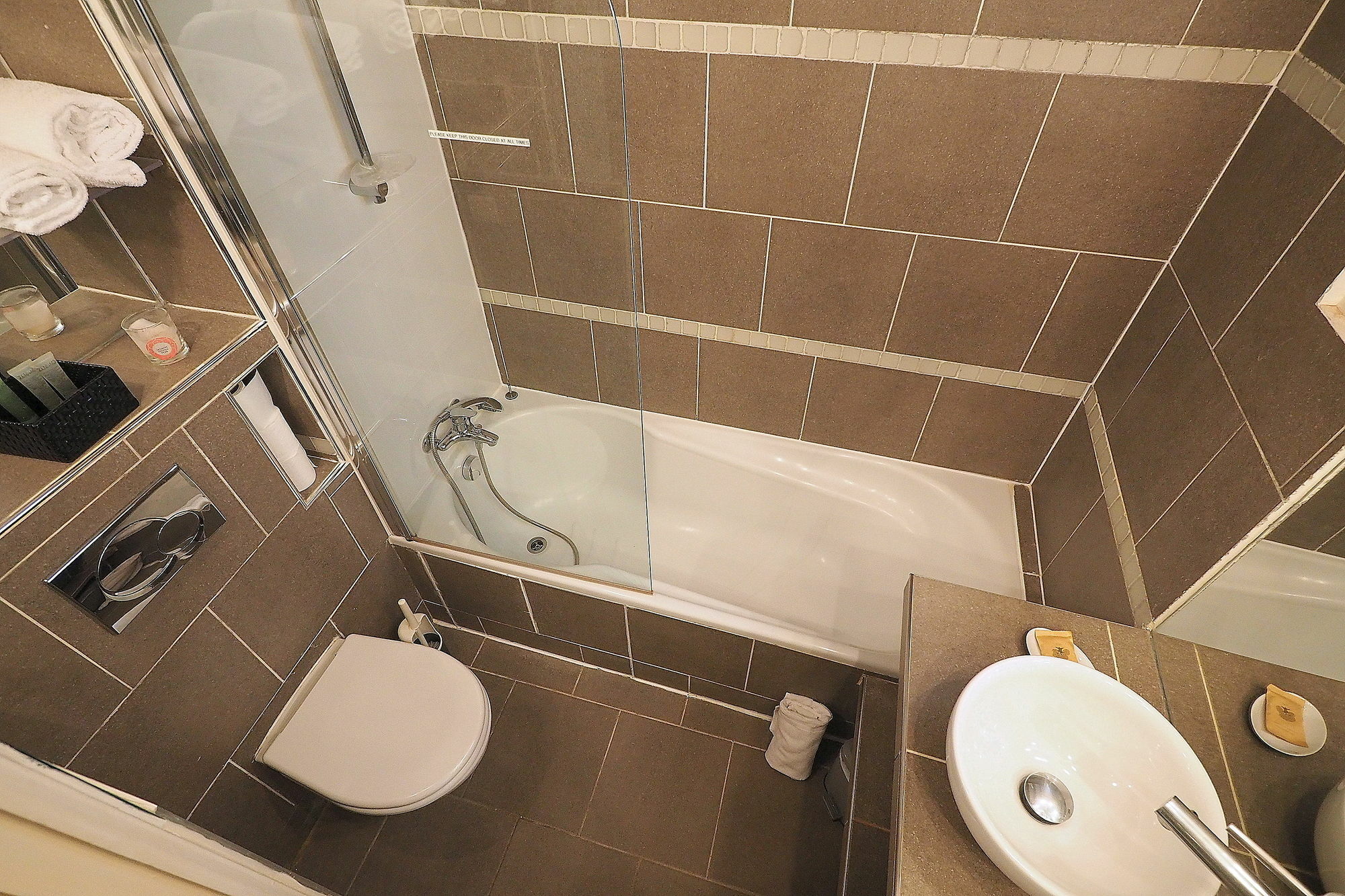 Louvre Parisian Chicsuites Parigi